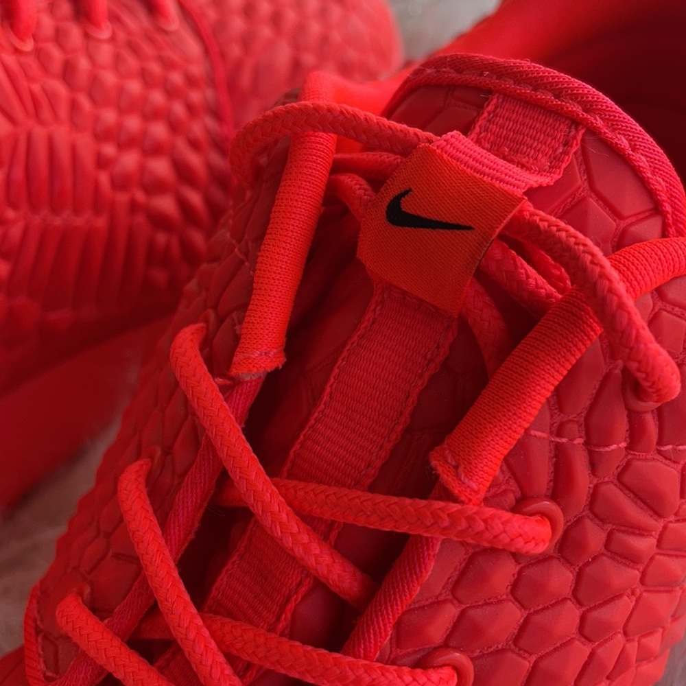 Nike Roshe One DMB Bright Crimson Sneakers